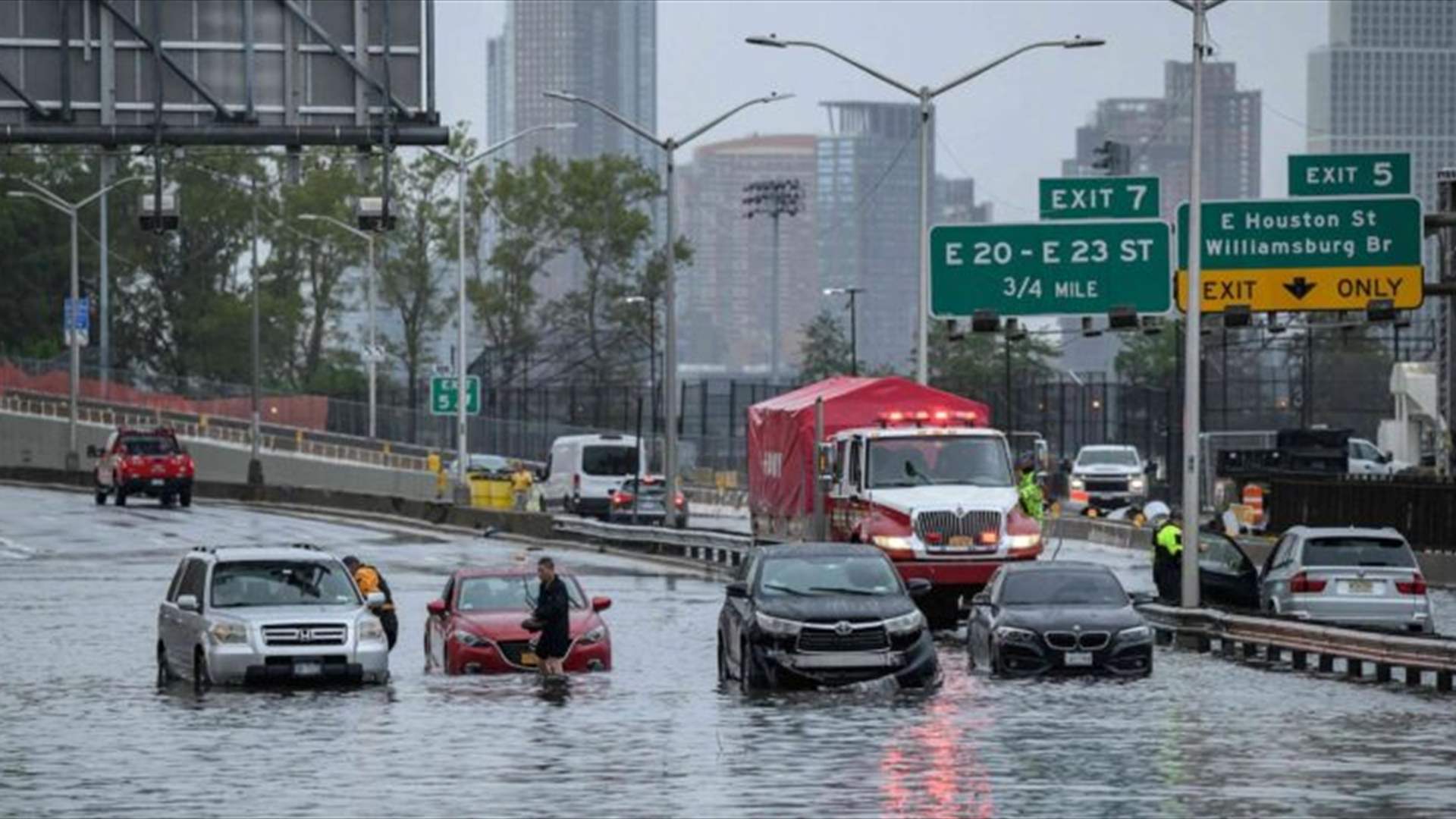 وفاة اثنين جراء أمطار غزيرة في نيويورك