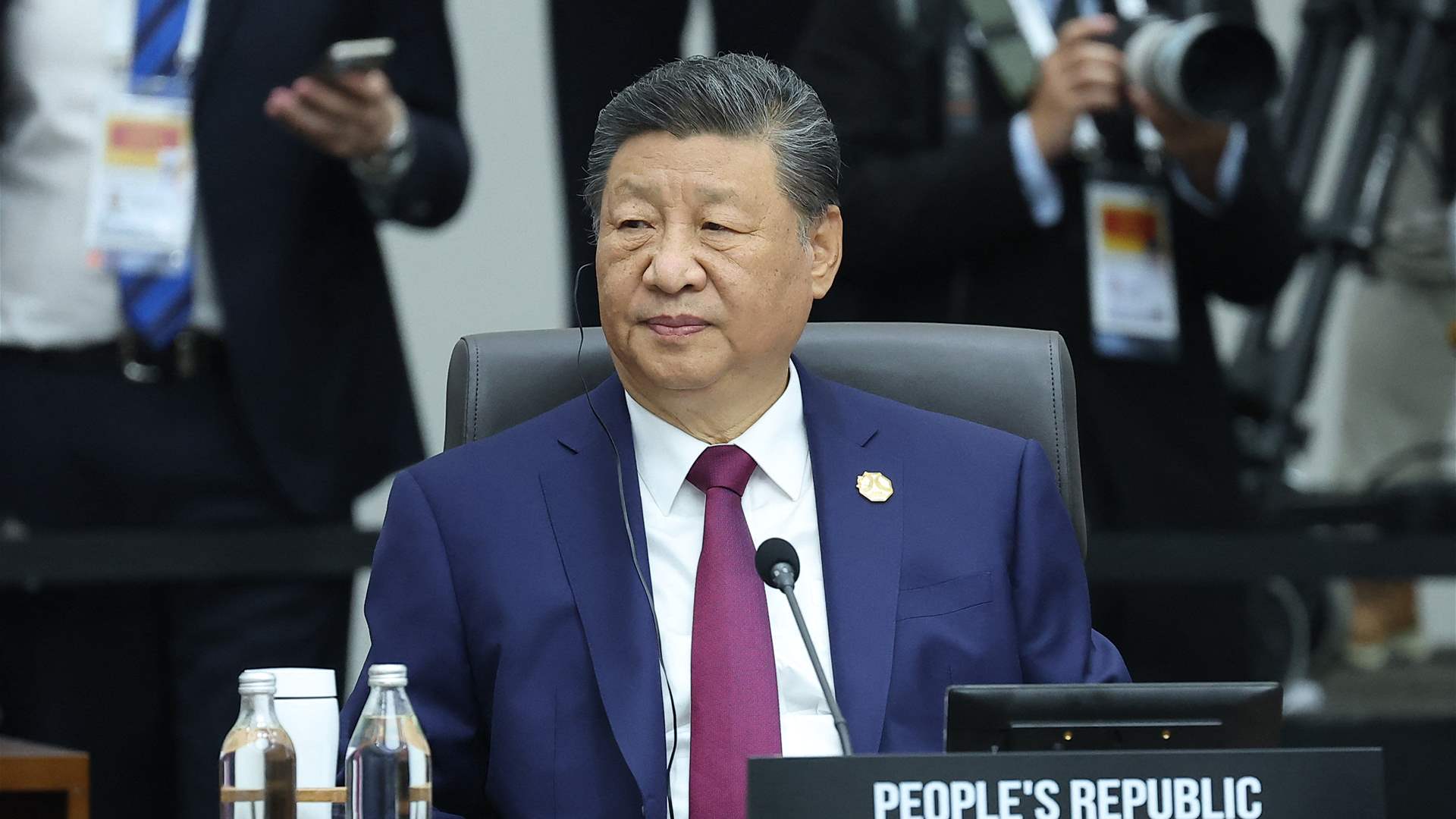 شي جينبينغ يدعو رئيس الوزراء الكندي الى زيارة الصين