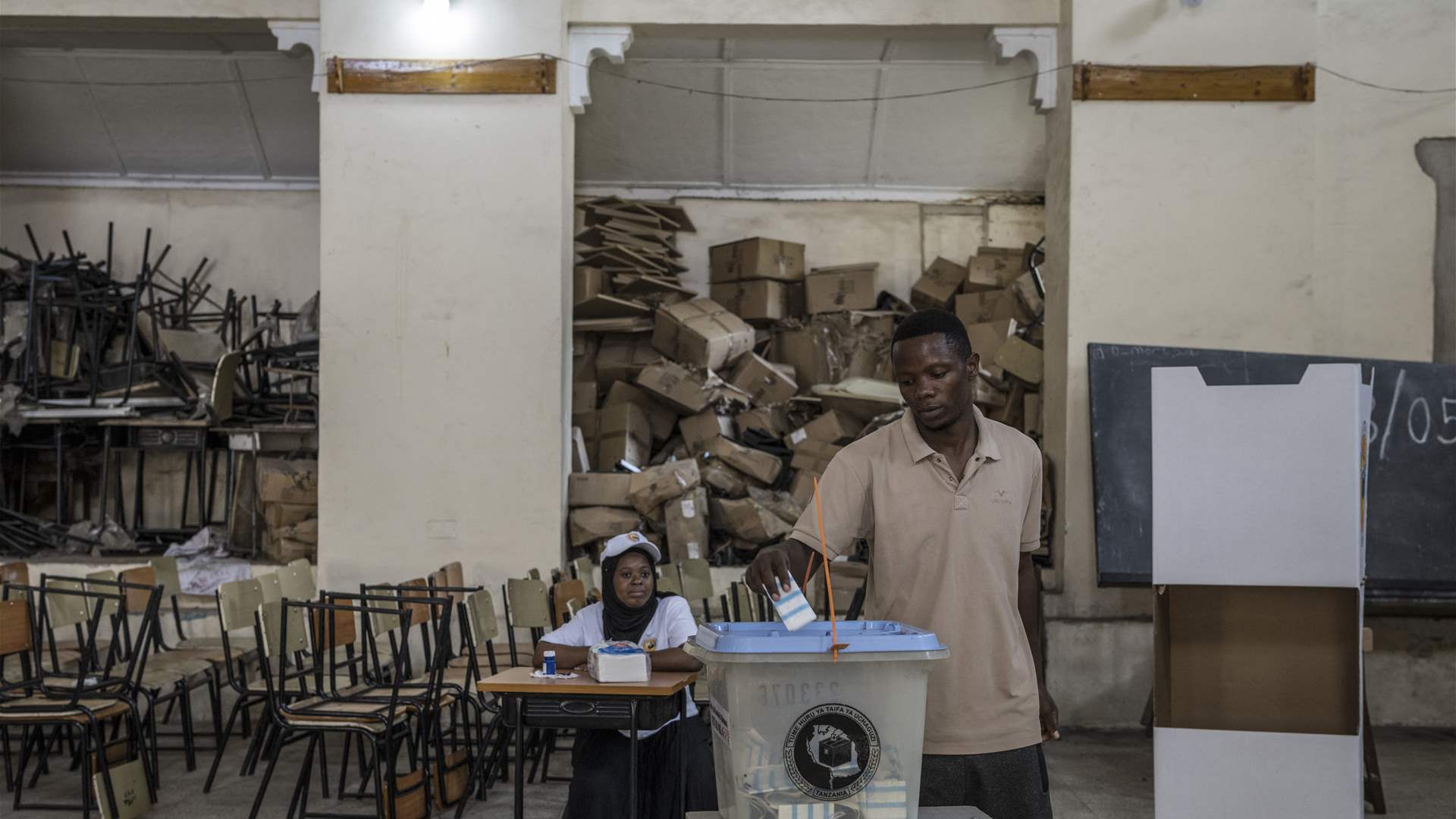 النتائج الأولية للانتخابات في تنزانيا تظهر فوزا ساحقا للرئيسة الحالية سامية صولحو حسن