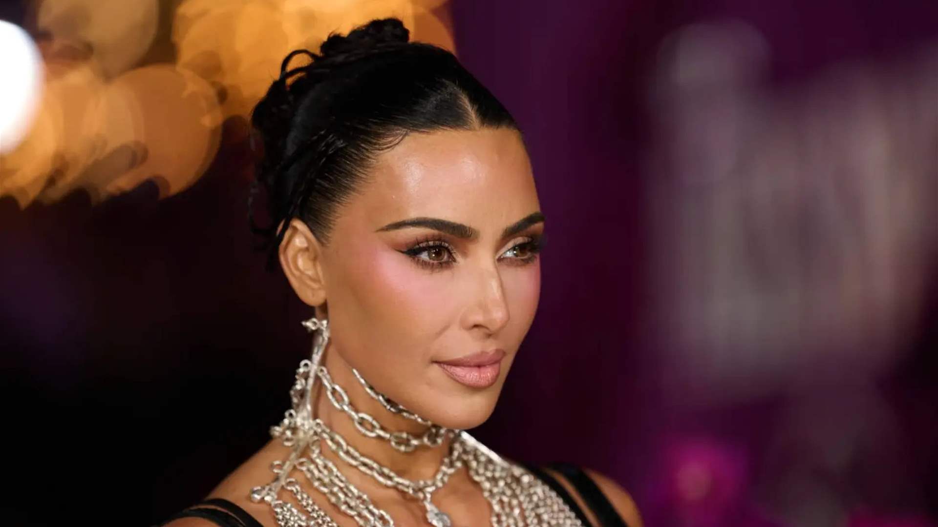 بعد تشكيكها في صحة هبوطها على القمر... ناسا ترد على كيم كارداشيان!