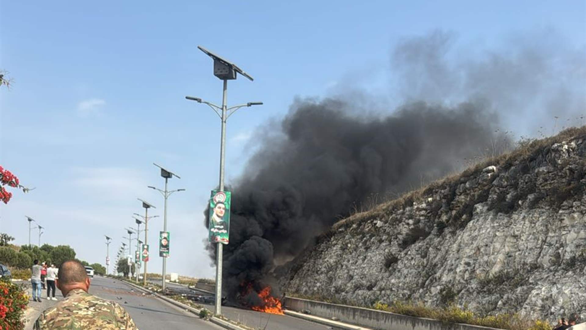 Israeli strike targets car in Kfar Dajjal, South Lebanon