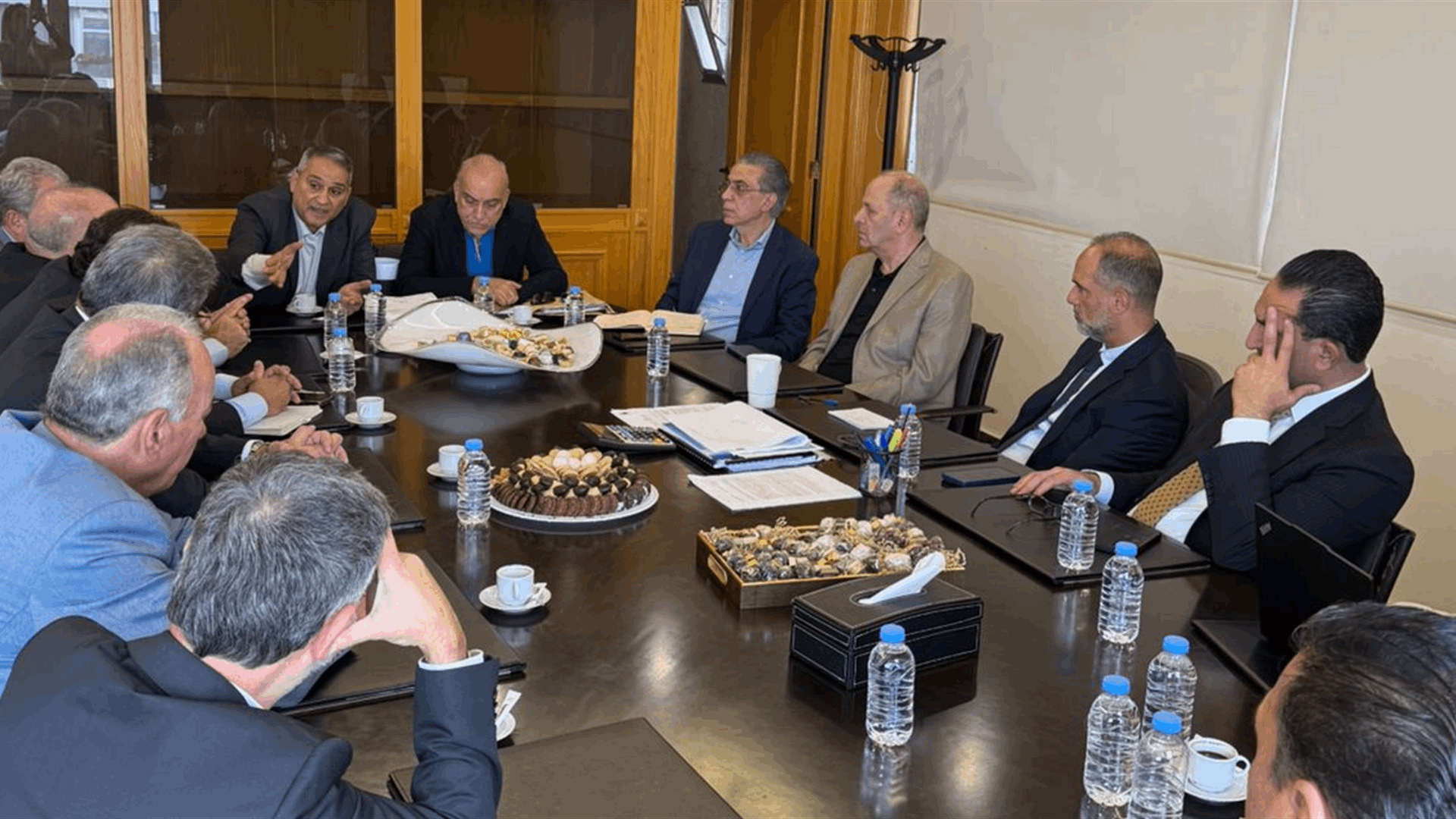 Public Works Minister reviews progress on Jounieh Highway expansion project