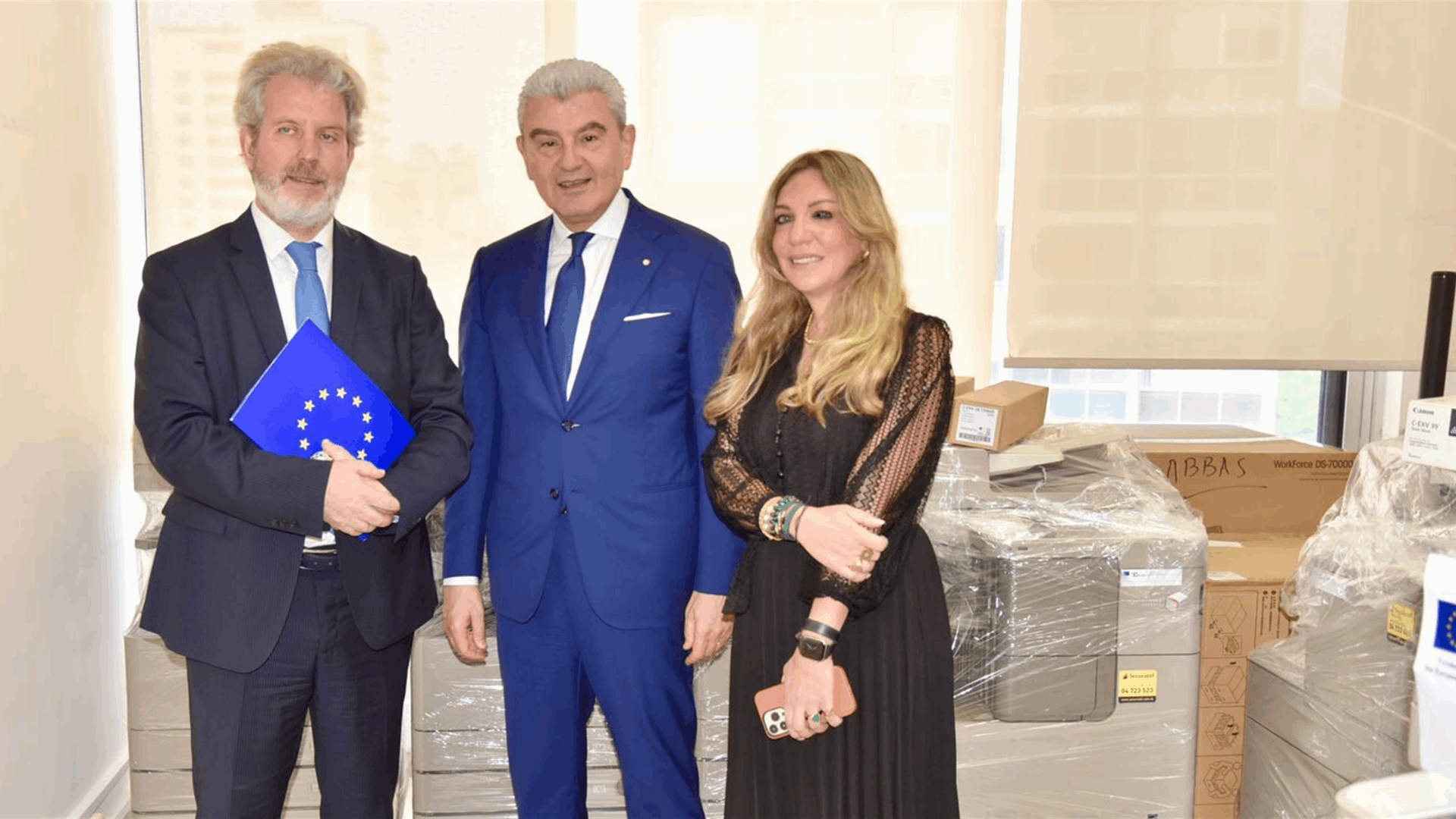 وزارة الصناعة تسلمت معدات خاصة بتكنولوجيا المعلوماتية بتمويل من الاتحاد الأوروبي