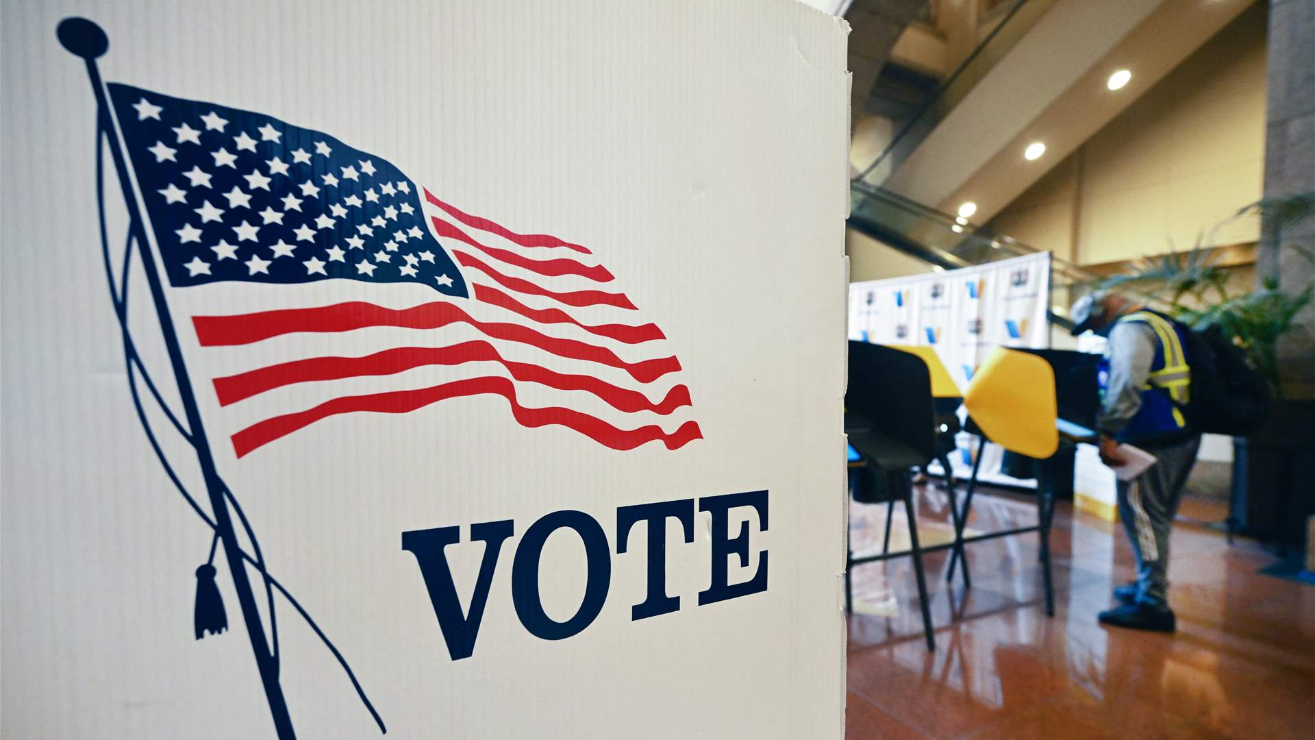 الديموقراطيون يفوزون بولايتي فيرجينيا ونيوجيرزي في صفعة لترامب