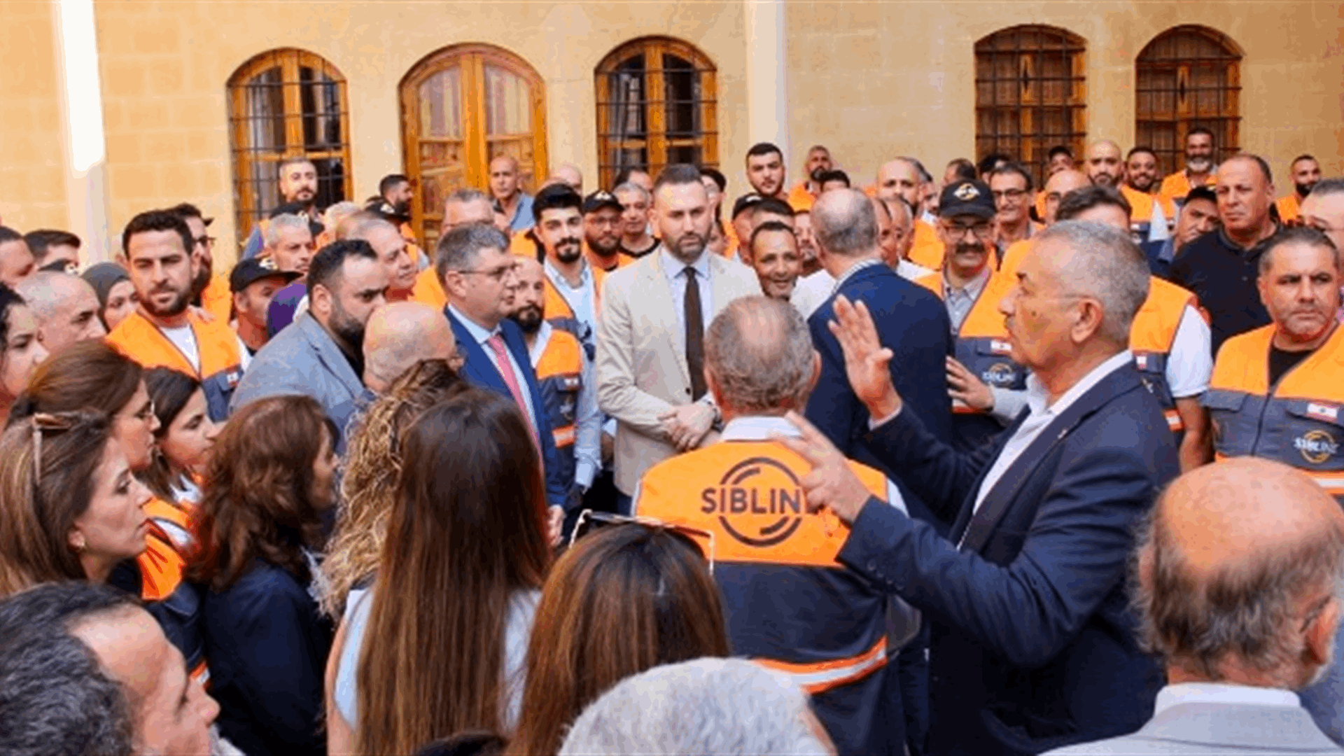 تيمور جنبلاط التقى عمال شركة سبلين وتابع مع وفود أهلية وبلدية احتياجاتها