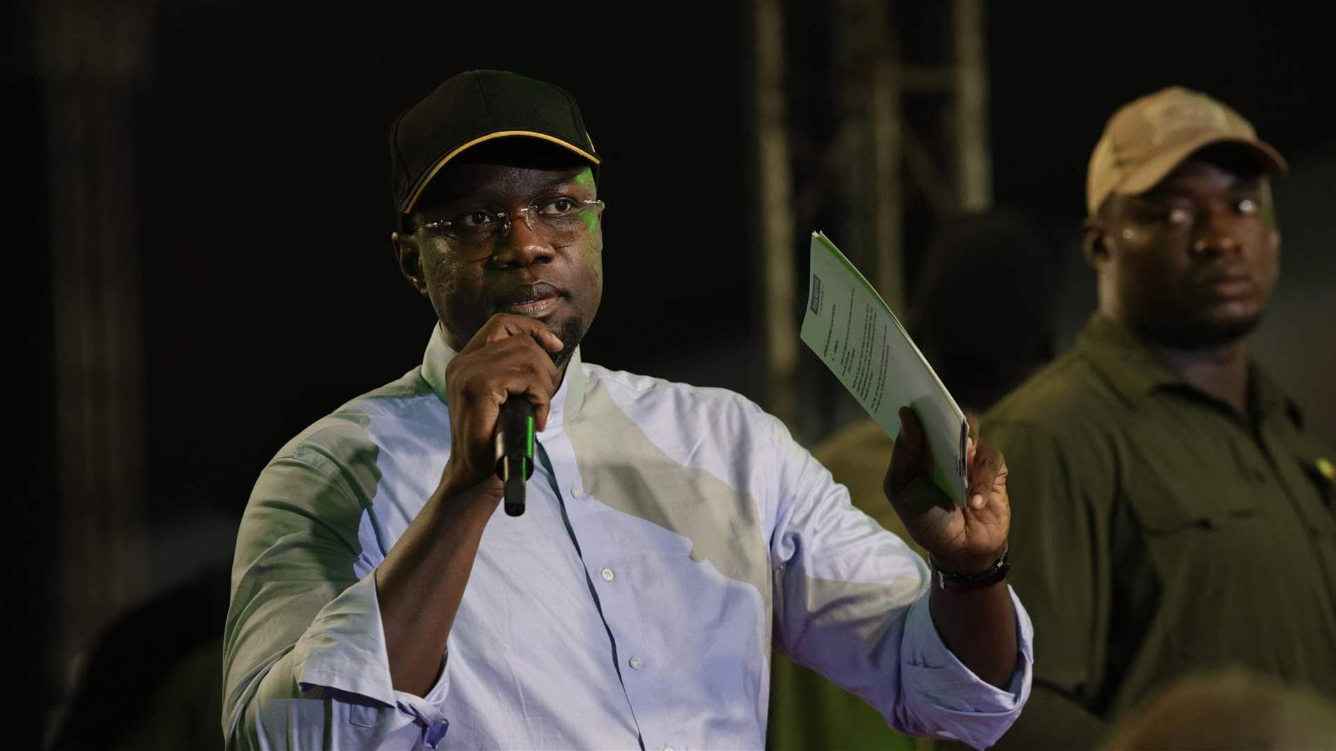 رئيس الوزراء السنغالي يطلب من مواطنيه تقديم &quot;تضحيات&quot; في ظل الصعوبات الاقتصادية