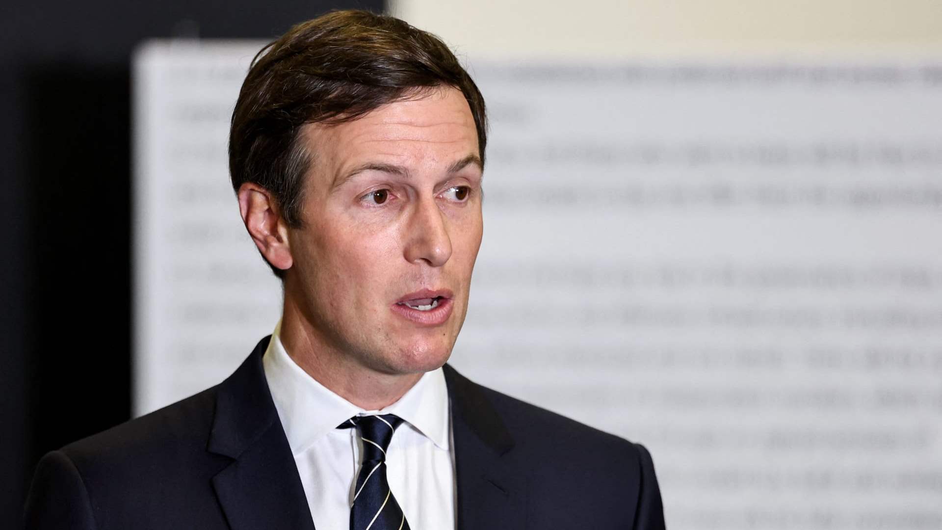 مصدر لرويترز: كوشنر يصل إلى إسرائيل للتحدث مع نتنياهو بشأن غزة