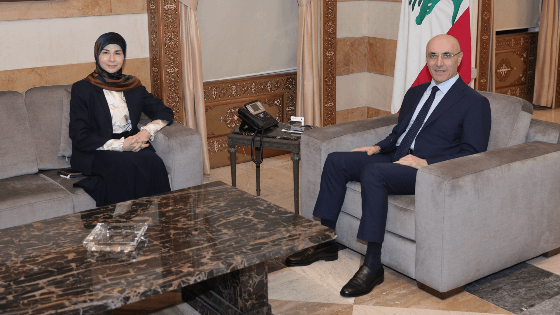 وزير الداخلية عرض مع بيلينغ ملف النازحين السوريين مع بيلينغ وبحث في ملفات إنمائية مع عز الدين