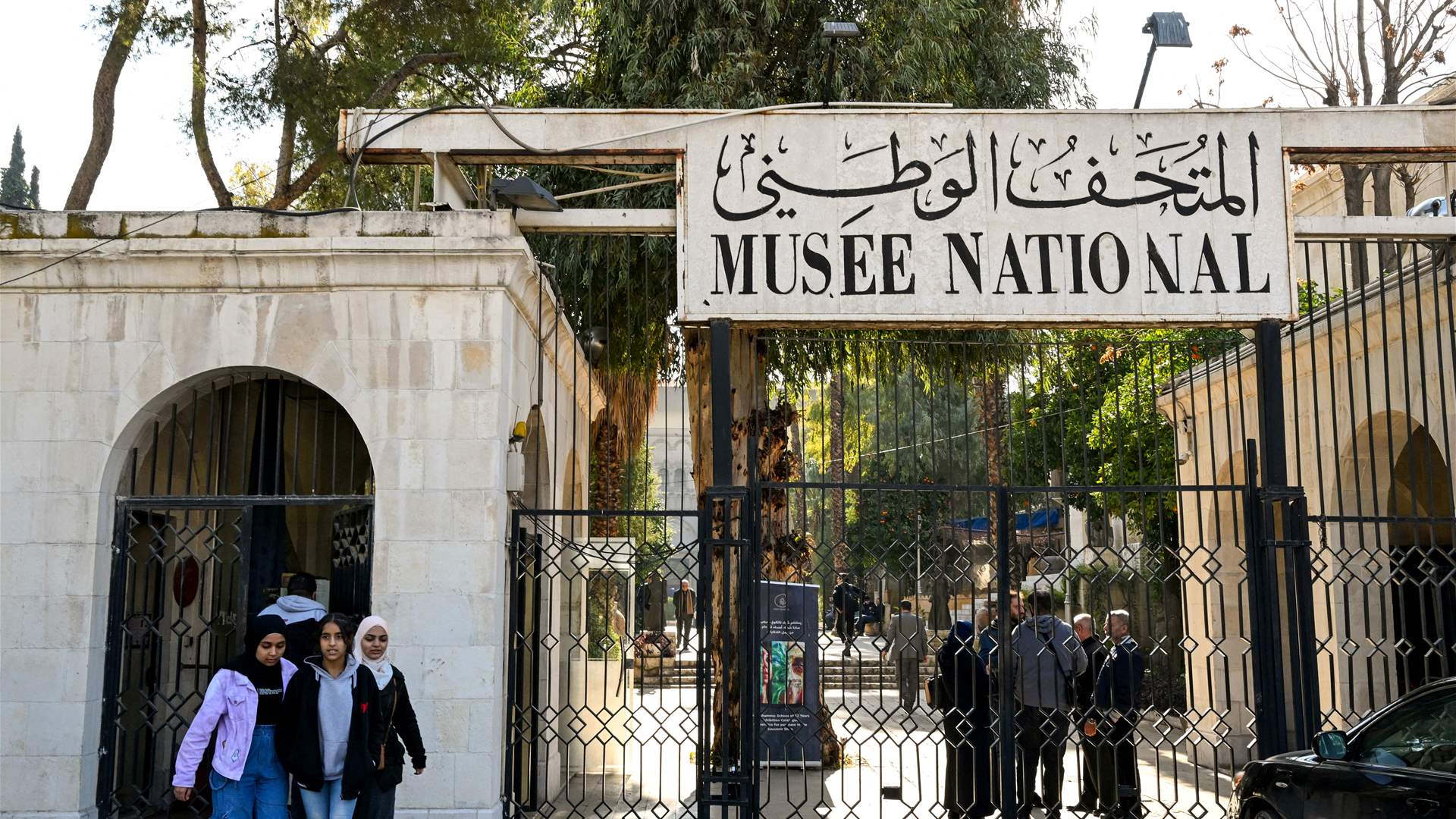 المتحف الوطني في دمشق يتعرض للسرقة... هذه أبرز القطع الأثرية المفقودة