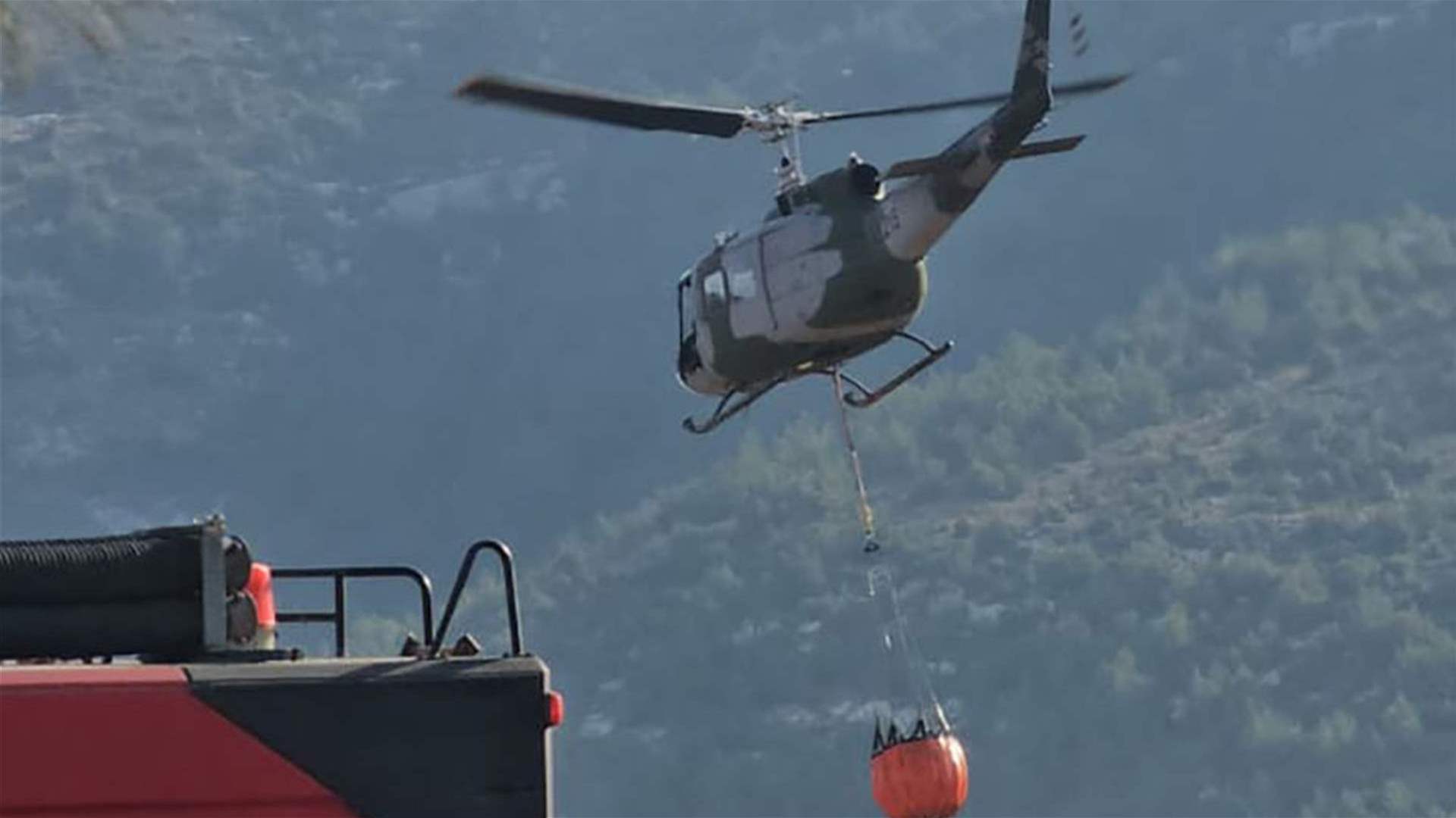 الجيش: إخماد حرائق في عدد من البلدات اللبنانية (صور)