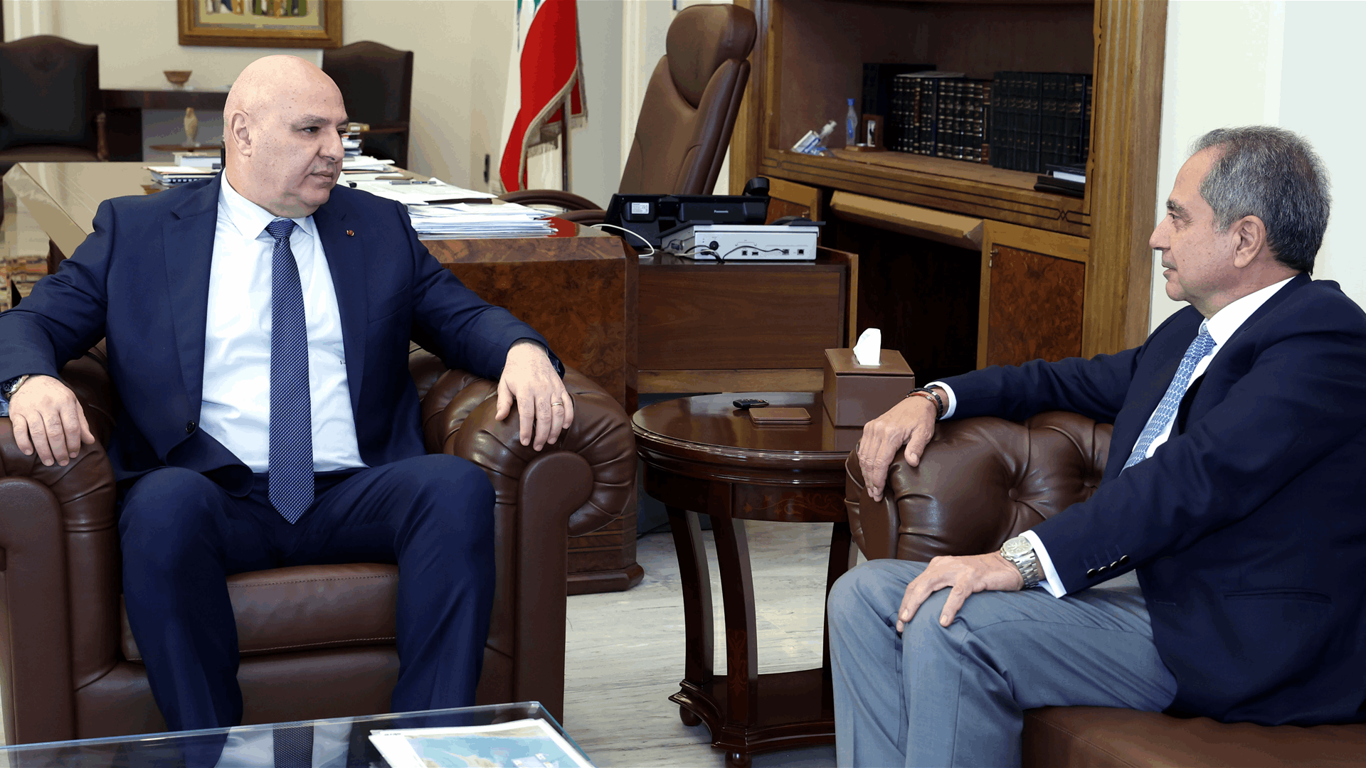 President Aoun meets Energy Minister Joe Saddi to discuss electricity imports from Cyprus