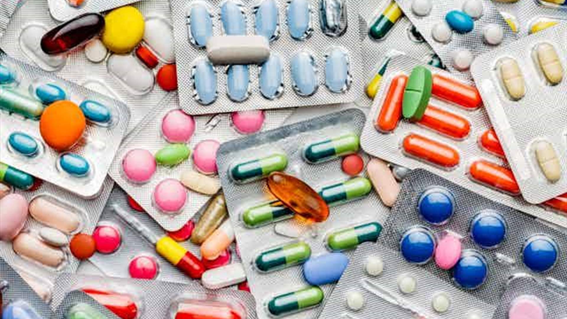 مداهمة منزل في بيصور... وضبط كمية كبيرة من الأدوية المهربة (فيديو)