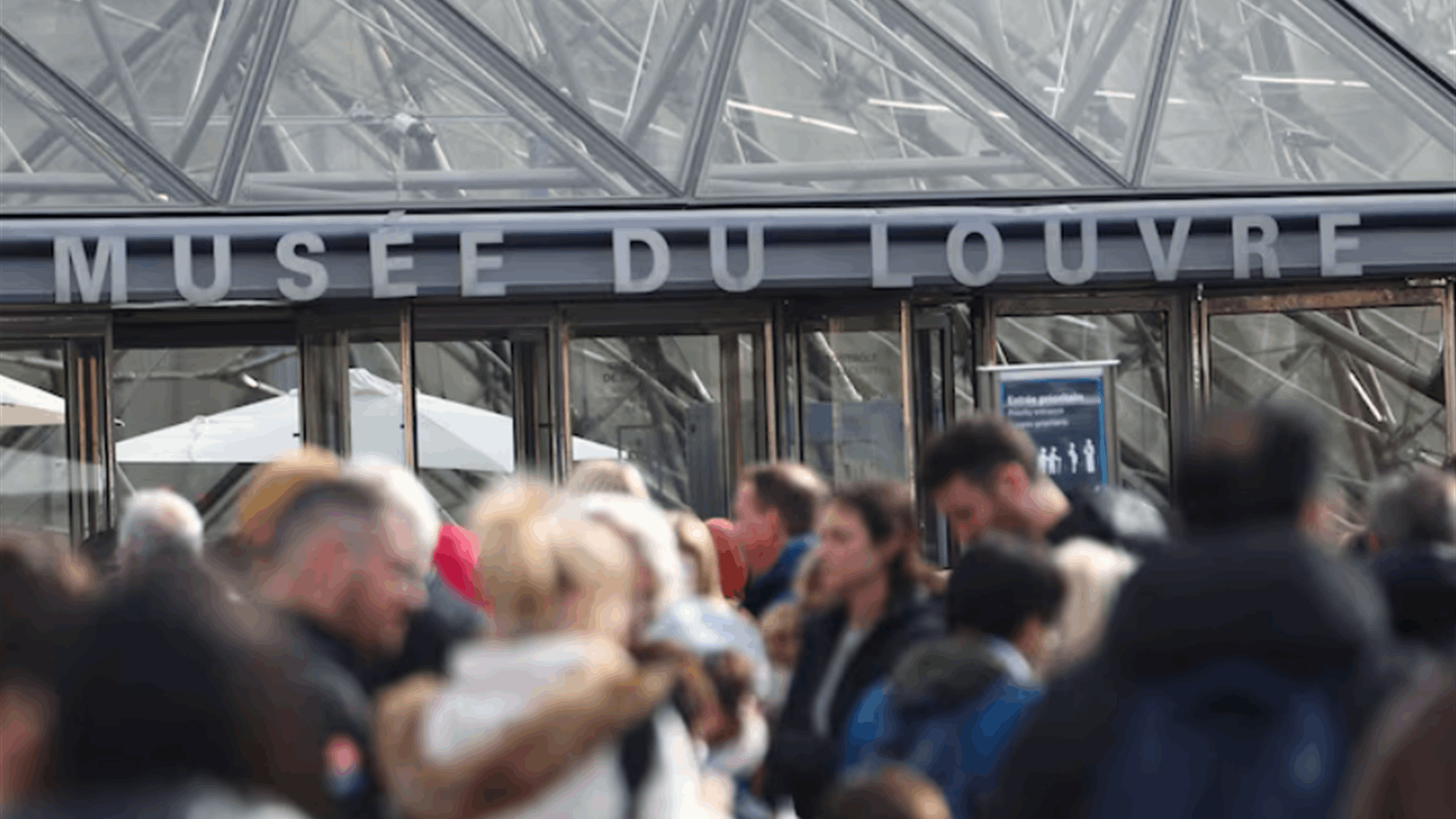 Police release one Louvre heist suspect under judicial supervision: Prosecutor