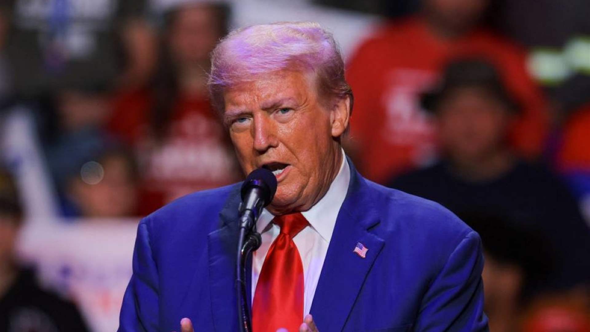 ترامب يلمح الى أنه اتخذ قرارا بشأن فنزويلا