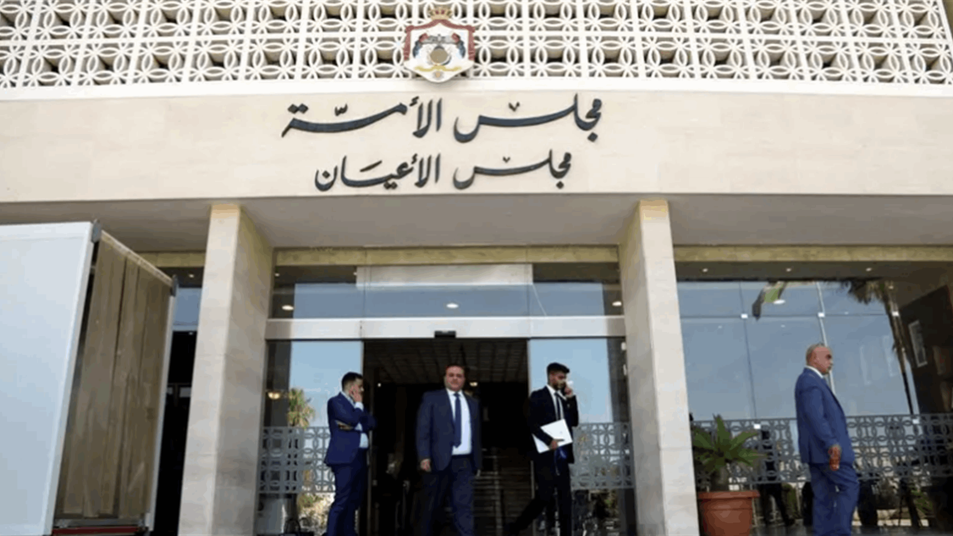 Jordan parliament passes law reinstating conscription