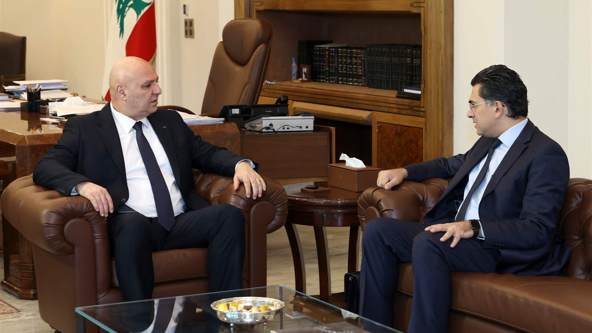 الرئيس جوزاف عون اطّلع من وزير الإعلام بول مرقص على أوضاع الوزارة وما تم إنجازه خلال الفترة الماضية كما استمع إلى عرض مفصّل حول مسار مشروع قانون الإعلام بعد إقراره في لجنة الإدارة والعدل النيابية