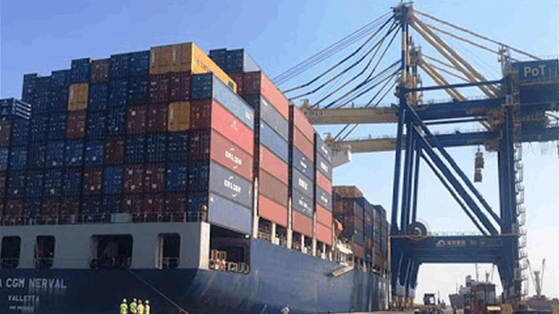 وزيرا المالية والأشغال يجولان في مرفأ بيروت غدا بعد وصول معدات السكانر