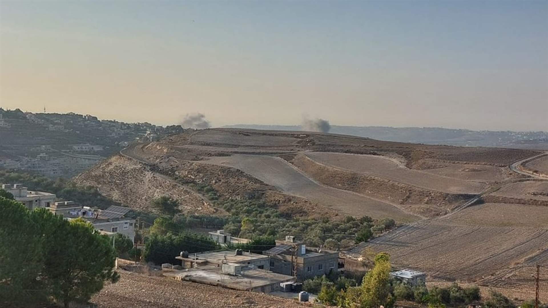 Israeli strikes hit Chehour and Deir Kifa after warnings to residents