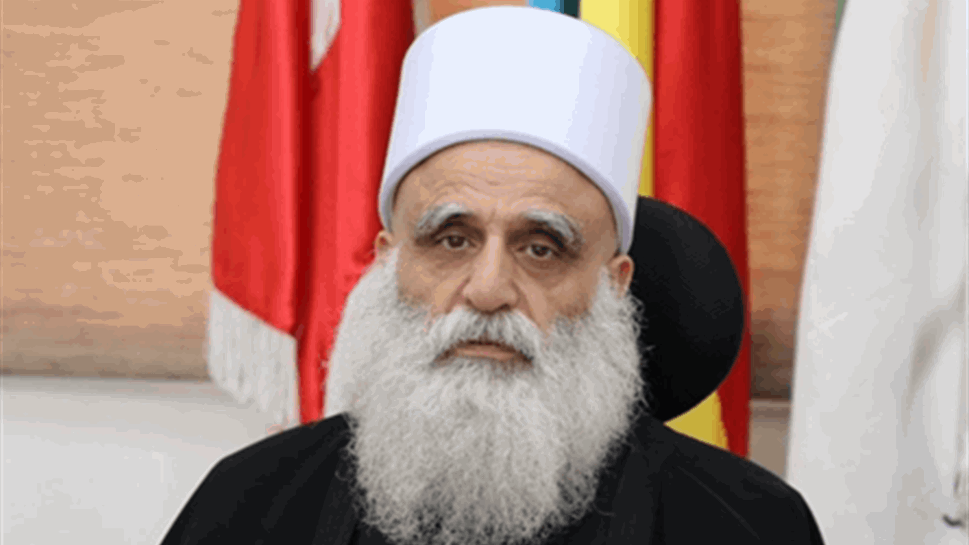 شيخ العقل اتصل برئيس الاركان معزيا بشهداء الجيش ومنوها بمواقف العماد هيكل الوطنية