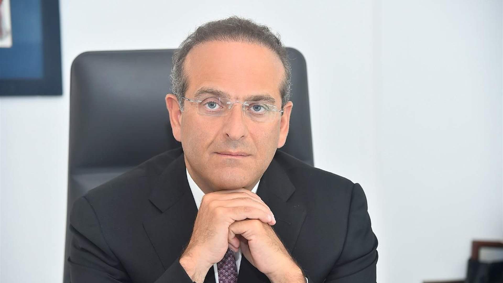 رائد خوري: عودة العرب إلى لبنان رهن الاستقرار السياسي… والفرصة الدولية تتقدّم تدريجيًا