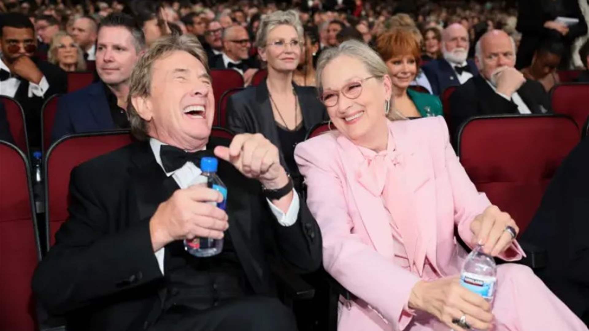 ميريل ستريب ومارتن شورت يشعلان مجددًا شائعات علاقتهما: فهل يعيشان قص حب جديدة؟ 