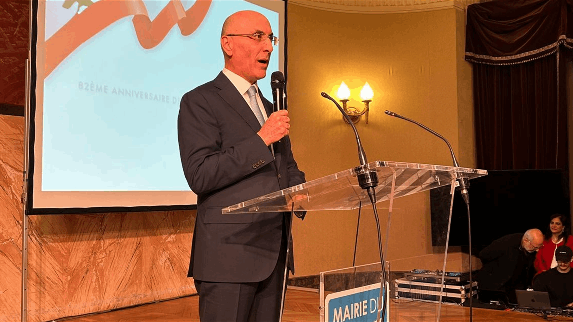 الحجار من باريس: نعمل بقوة لنوفر لكم ممارسة حقكم الانتخابيّ بكل سلاسة وسهولة