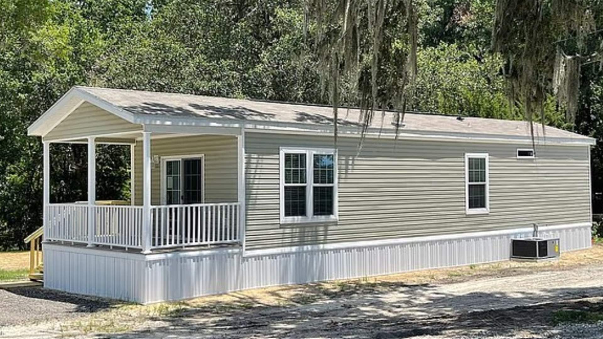 رحلة إلى الجحيم… زيارة سونيا إلى أميركا انتهت بمشهد مأساوي: &quot;أنا خائفة ومنهارة&quot;