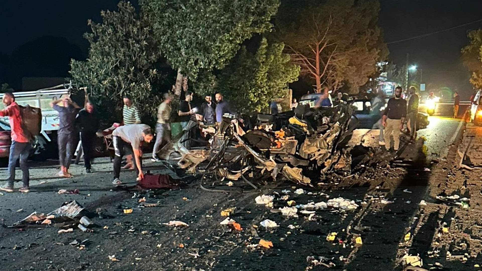 استهداف سيارة عند مدخل بلدة فرون - جنوب لبنان ومعلومات عن اصابات