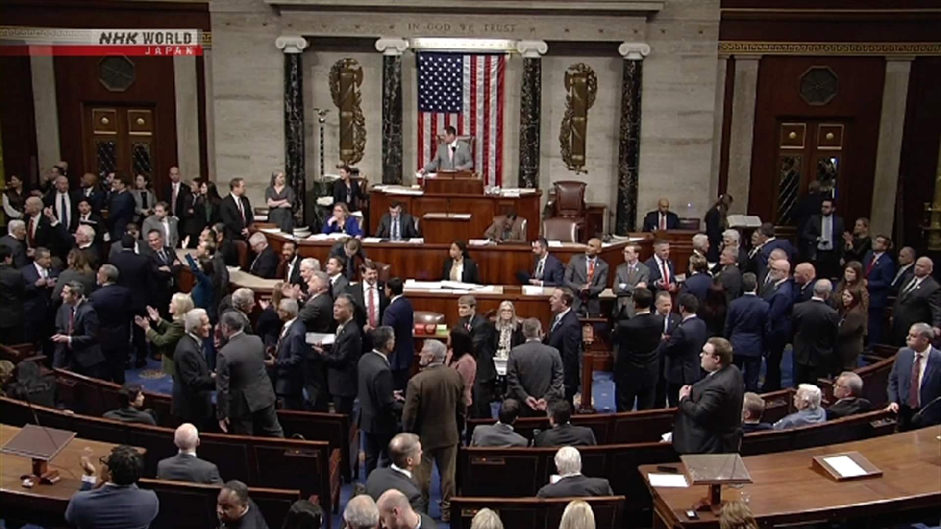 نائبة أميركية استقالت من الكونغرس بعد خلافها مع ترامب في شأن ملفات ابستين