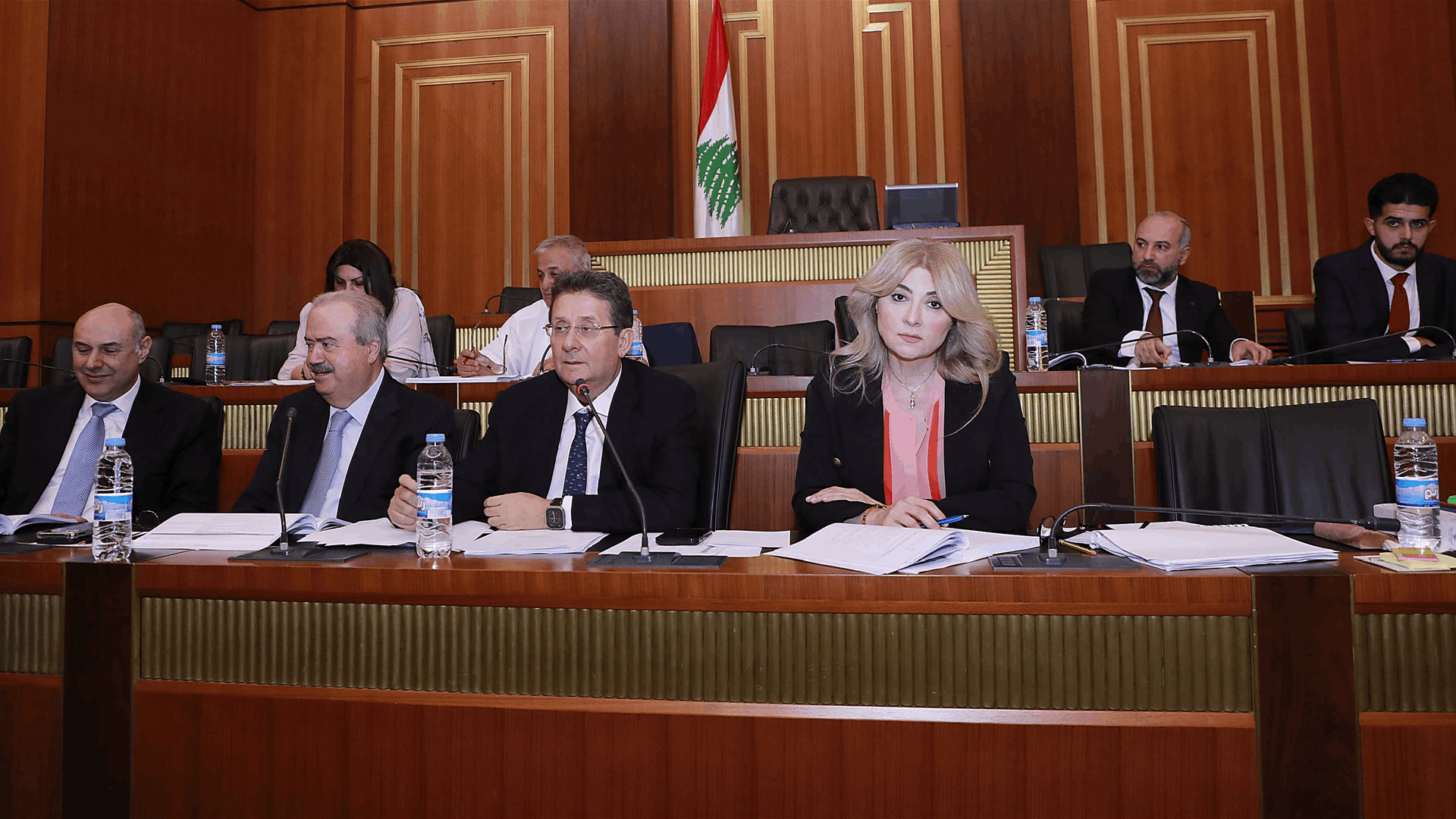 لجنة المال تابعت مناقشة مشروع الموازنة... كنعان: أكدنا رفض استحداث رسوم جديدة