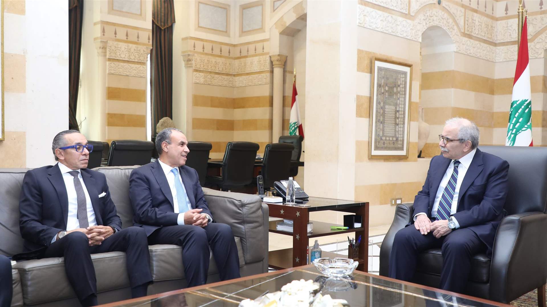 سلام استقبل وزير الخارجية المصرية: الجيش يقوم بواجبه في تطبيق قرار حصر السلاح