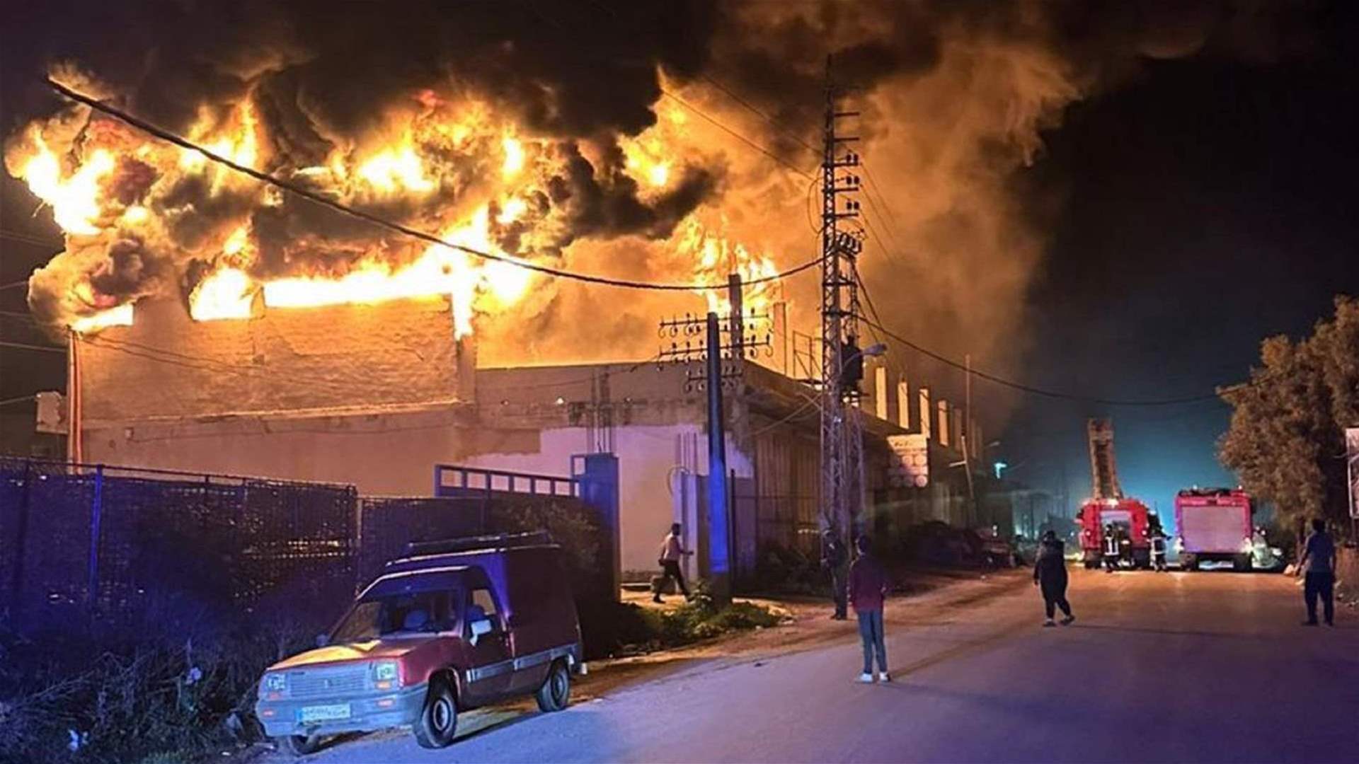 اندلاع حريق في معمل في الحريشة – الكورة… ولا عمال محاصرون