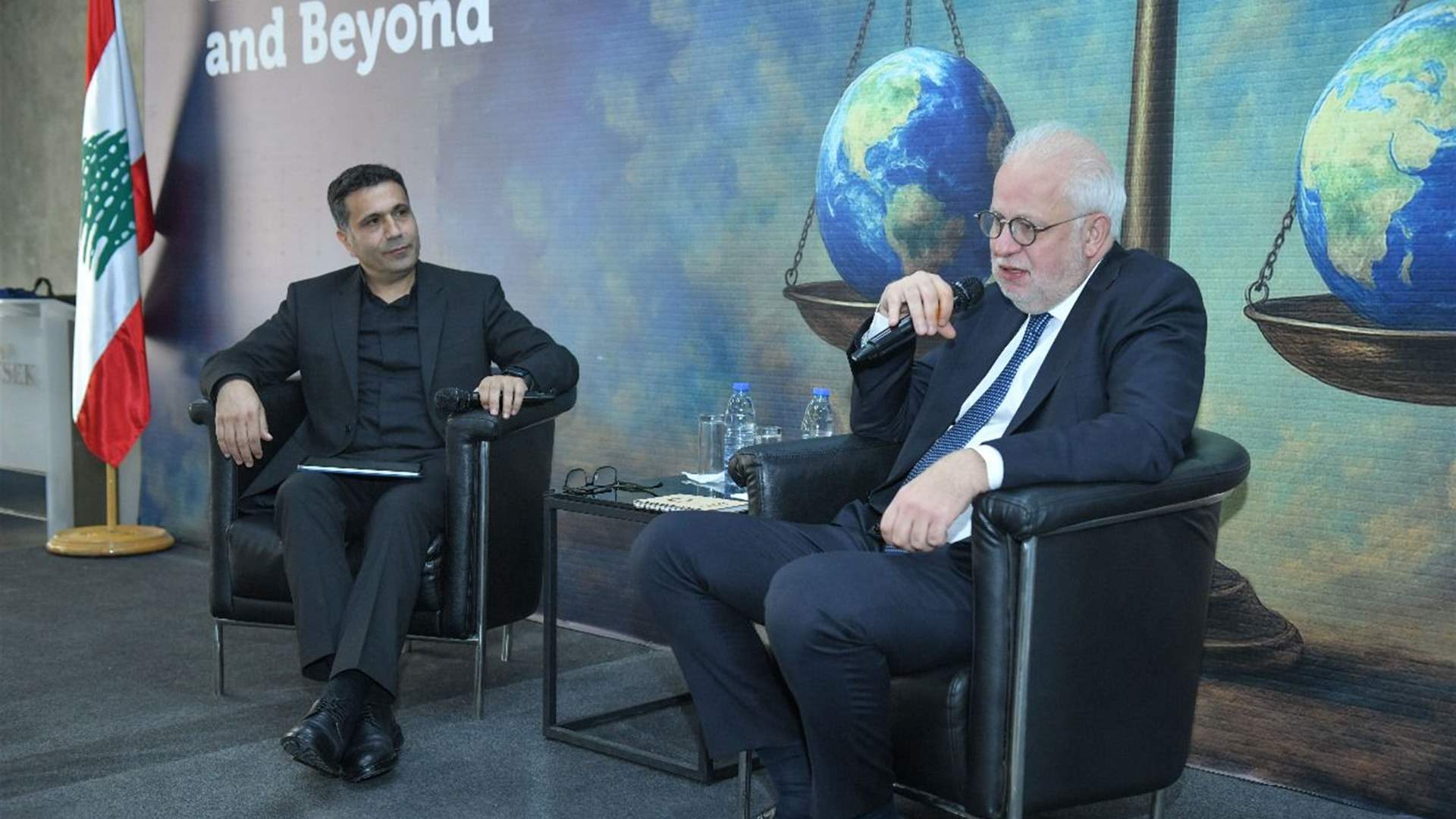 منتدى كلية الحقوق والعلوم السياسية في جامعة الروح القدس يستضيف وزير العدل عادل نصّار