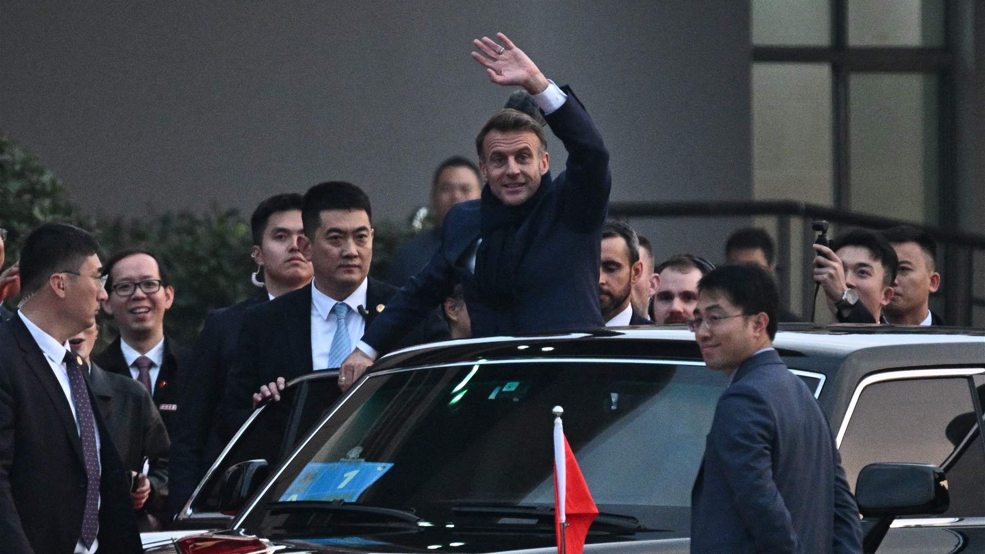 ماكرون يدعو لزيادة الضغوط على روسيا ولموقف موحد أوروبي أميركي بشأن أوكرانيا