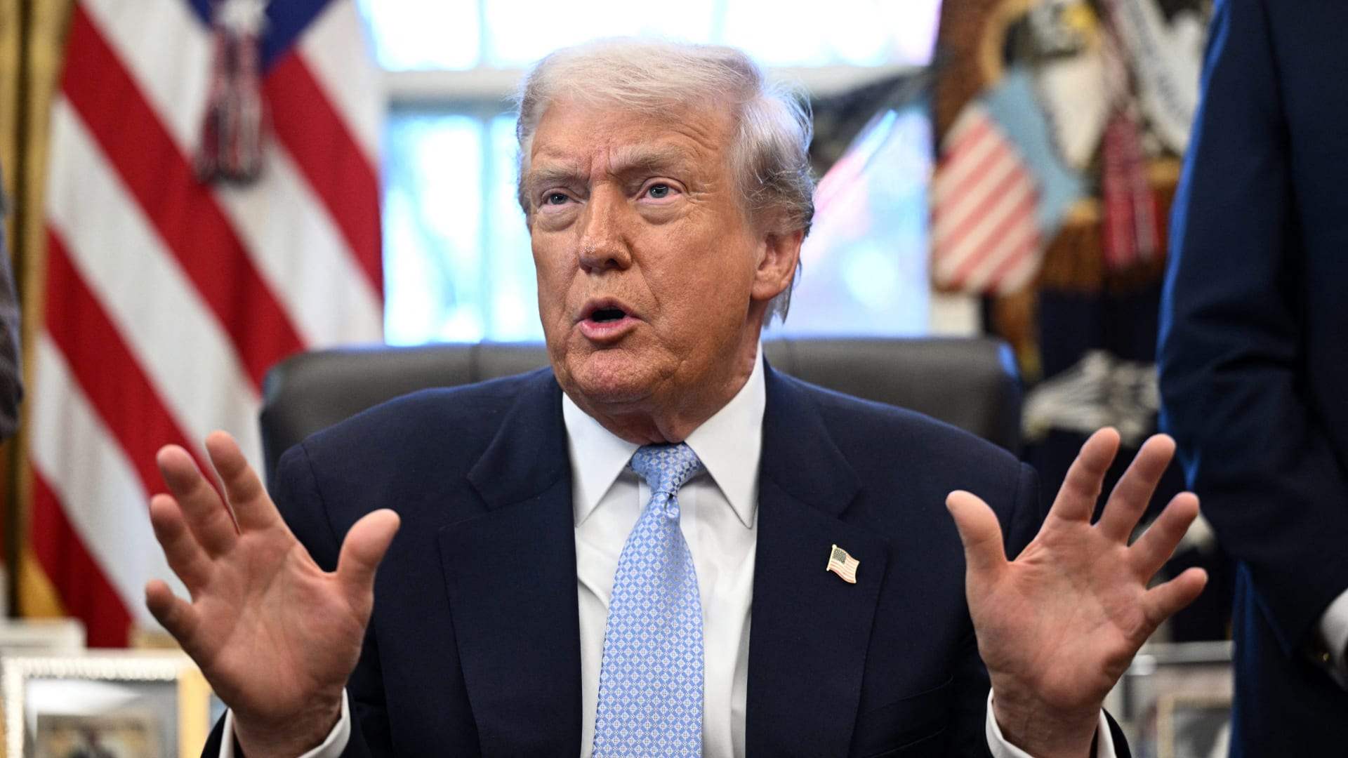 ترامب: أحجمت عن استبعاد إرسال قوات أميركية إلى فنزويلا 