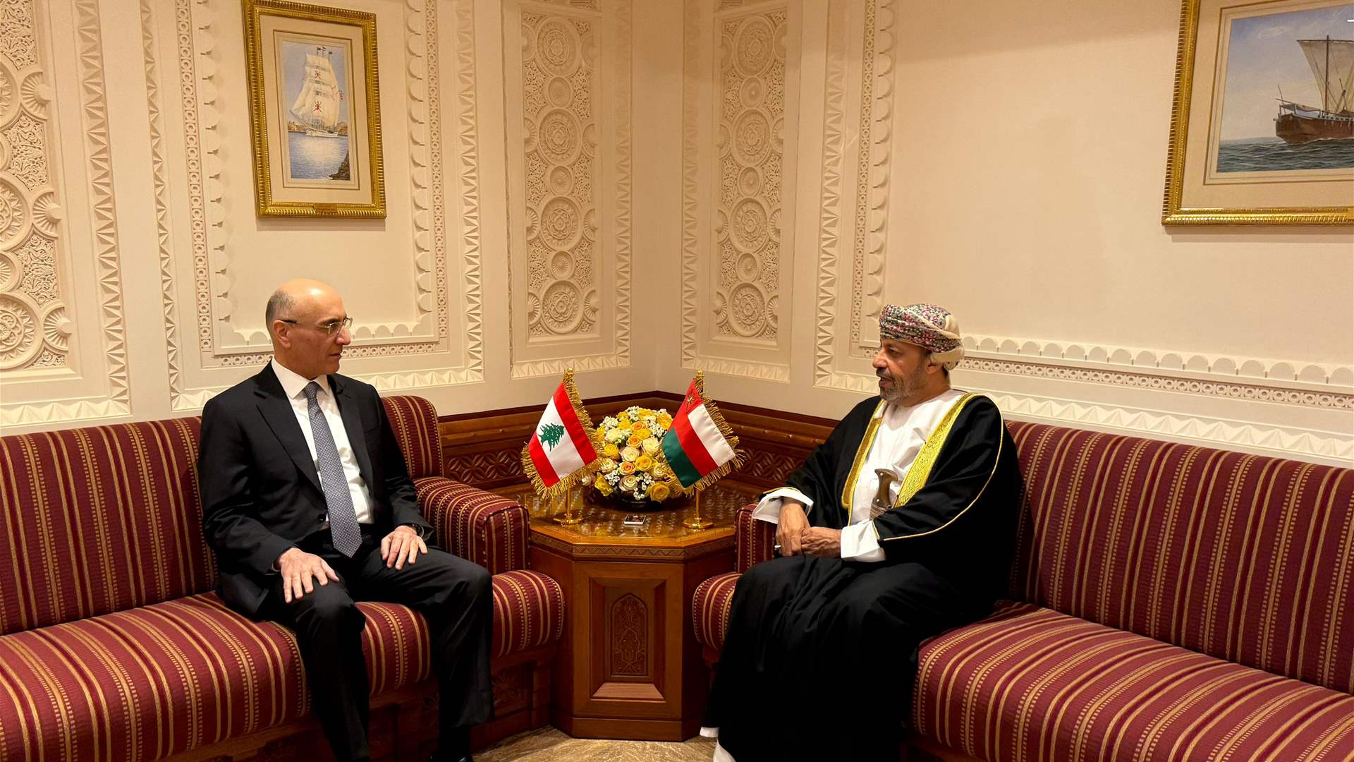 Lebanese, Omani Interior Ministers discuss security cooperation in Muscat