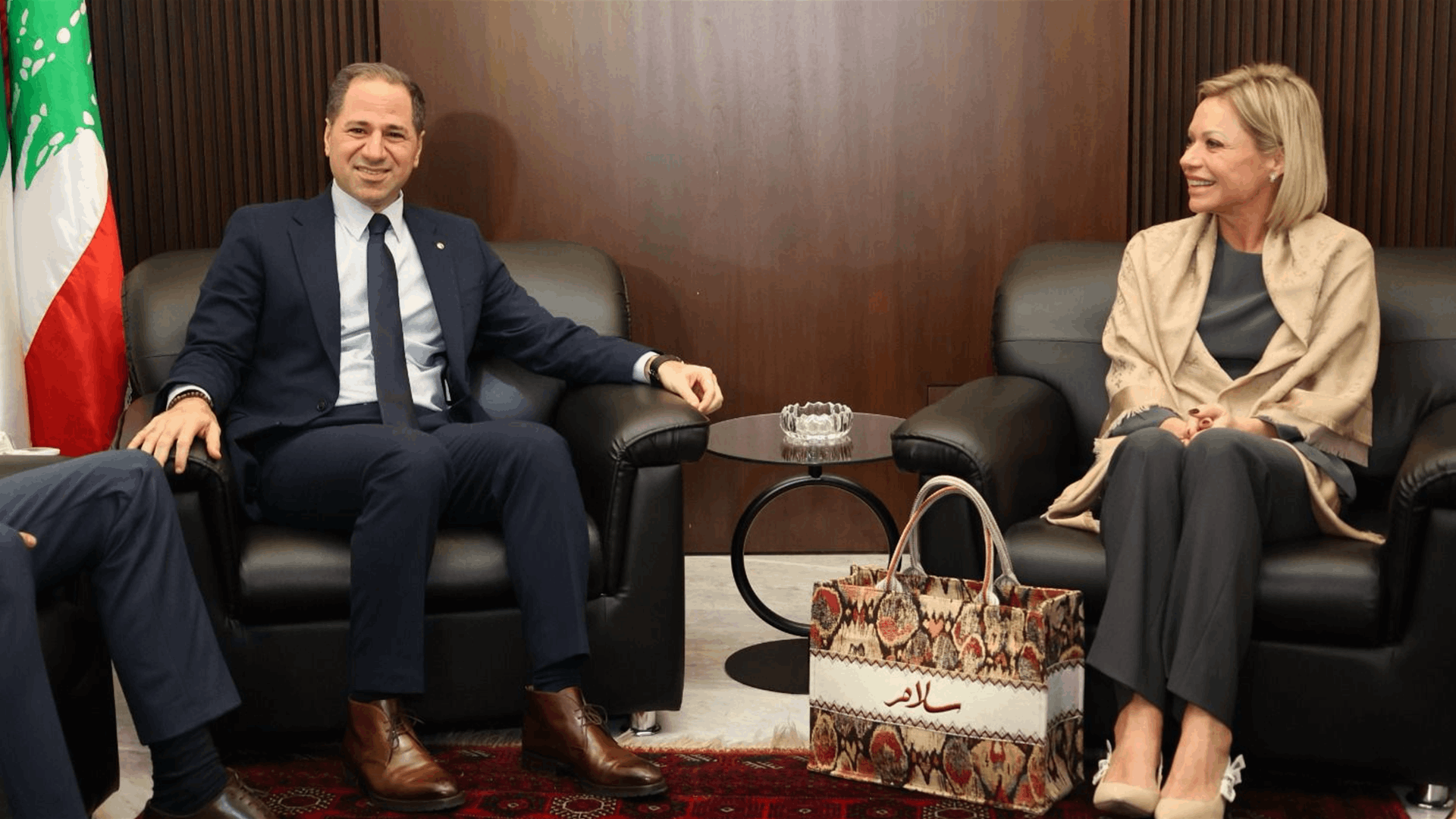 الجميل بحث وبلاسخارت في دعم الجيش وتنفيذ اتفاق وقف إطلاق النار