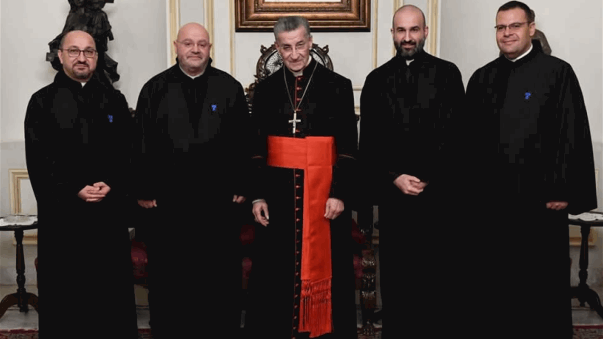 الراعي تابع مع زواره شؤونا عامة وكنسية