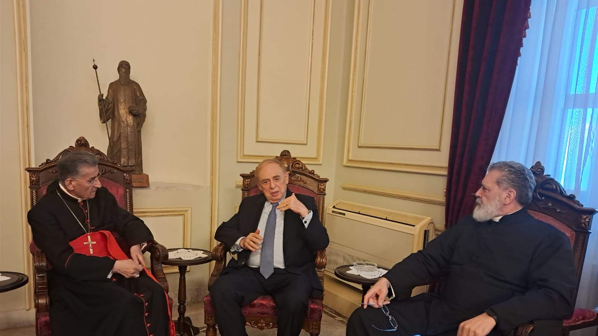 البستاني من بكركي: نثمّن دور هذا الصرح في إنجاح زيارة قداسة البابا ونؤيّد نهجها القائم على السلام والاستقرار