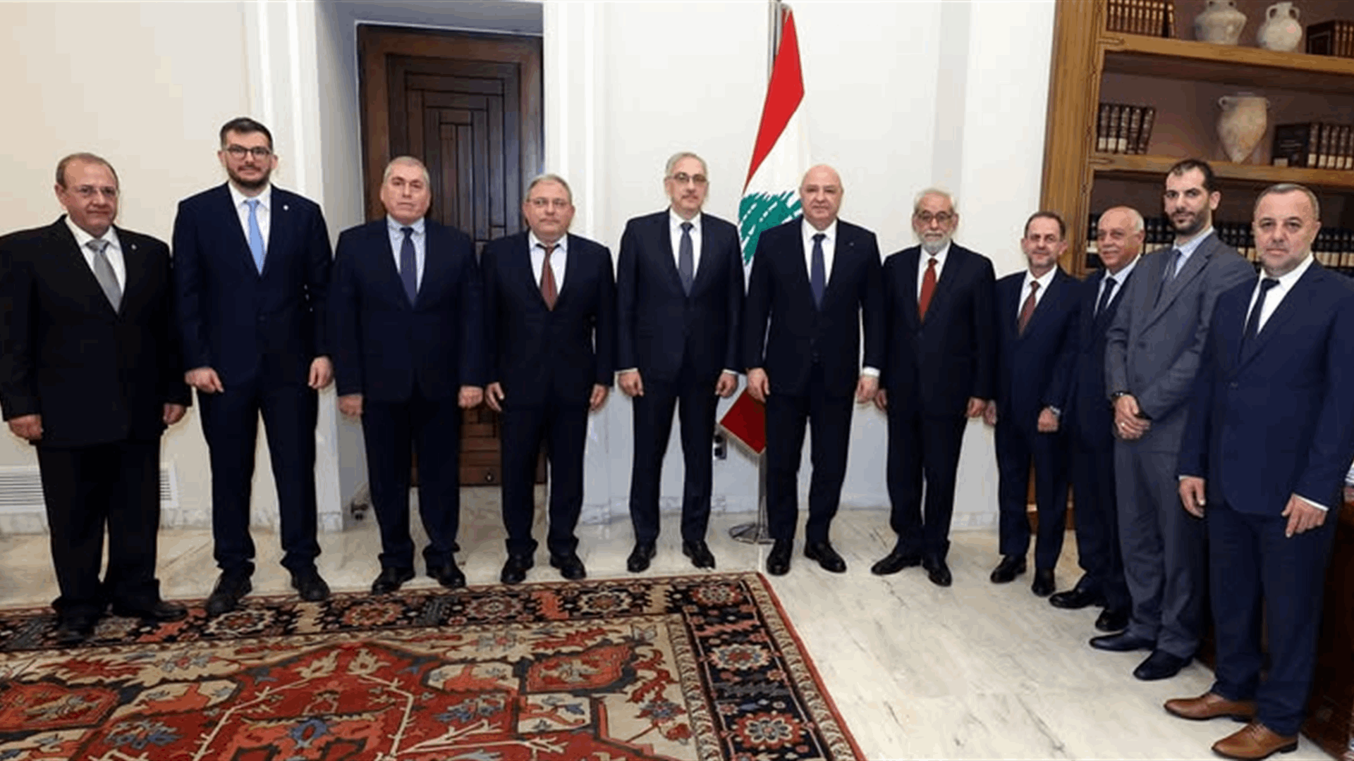 الرئيس عون أمام وفد الطاشناق: الاتصالات مستمرة لتثبيت الأمن والاستقرار في الجنوب