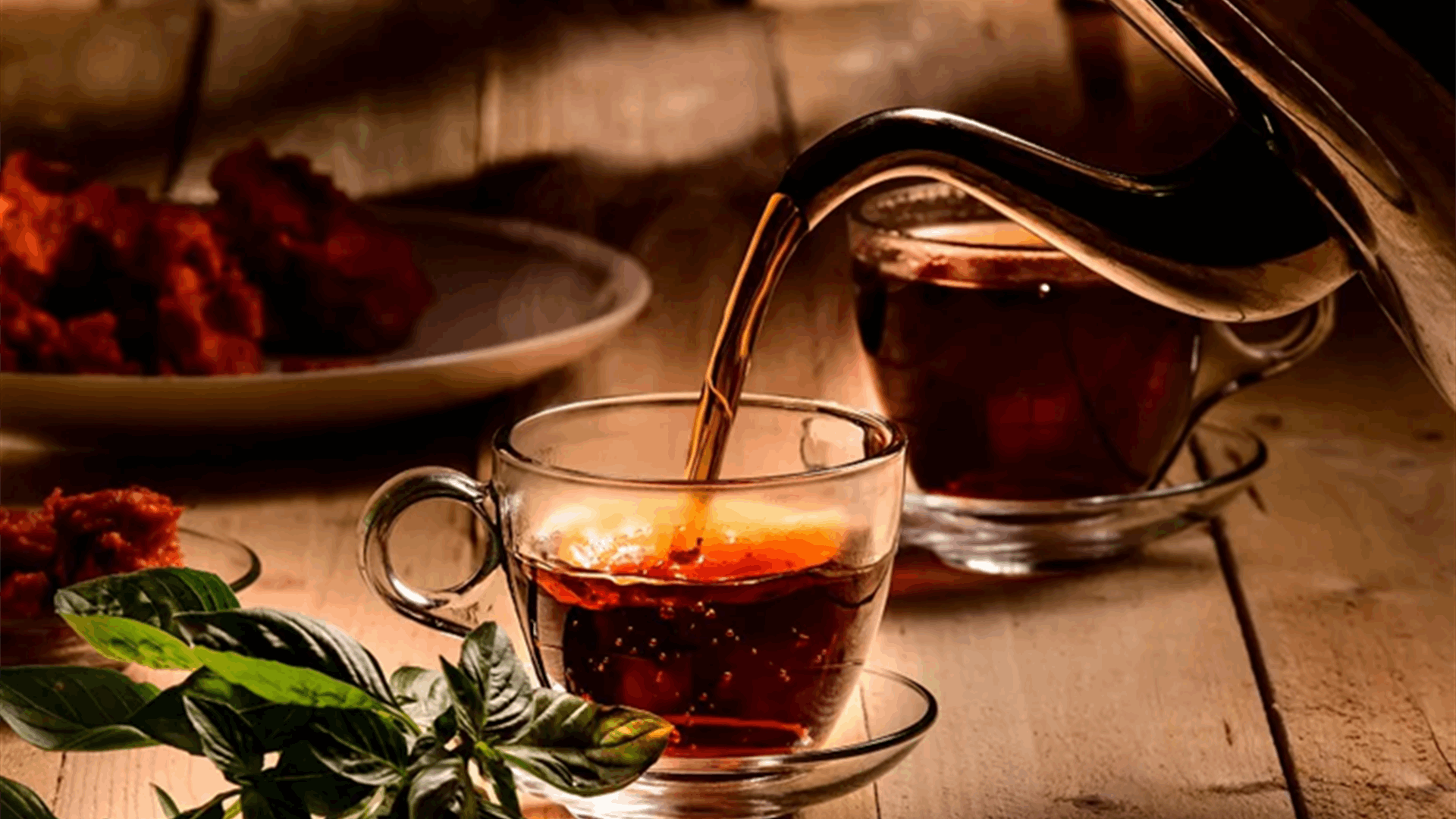 في اليوم العالمي للشاي... صدفة أدت الى اكتشافه منذ 4000 سنة: إليكم قصة المشروب الأكثر شعبية في العالم