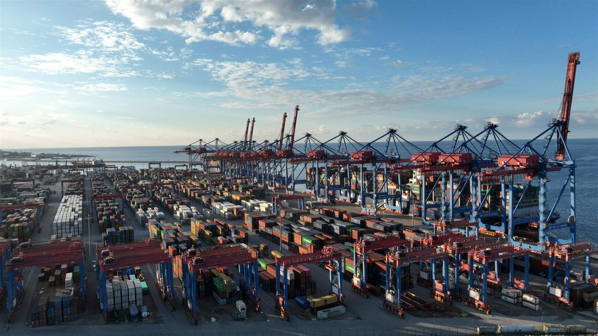 إدارة مرفأ بيروت: نظام CAMA يعمل بشكل طبيعي من دون أي أعطال