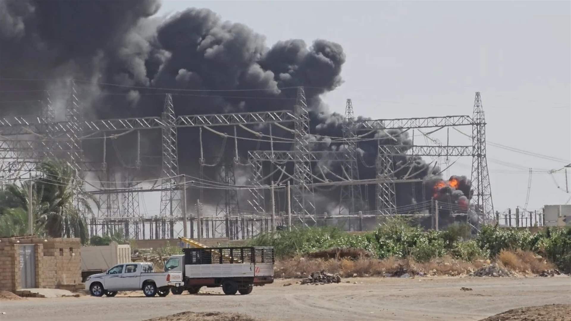 مدن السودان الرئيسية بلا كهرباء بسبب قصف بمسيّرات على محطة للطاقة بحسب شهود