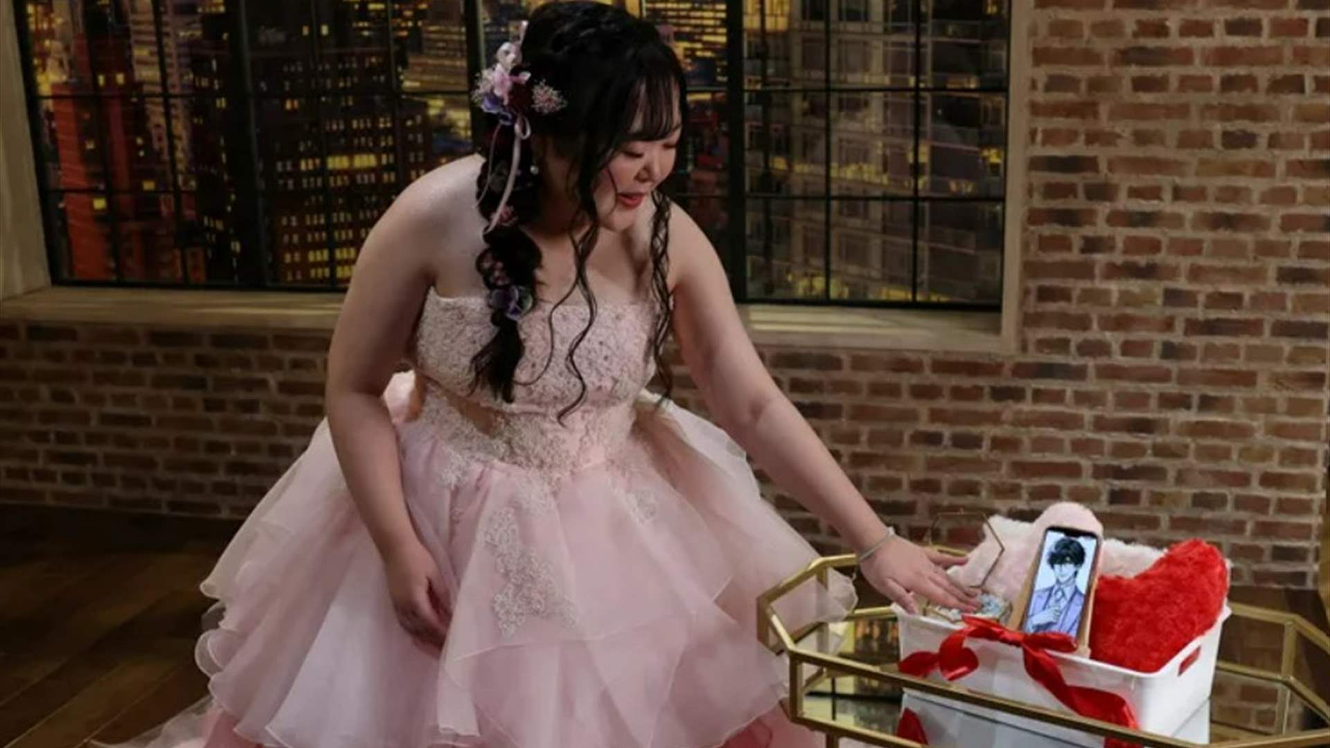 "حب عميق"... امرأة تتزوج زوجًا افتراضيًا من صنع الذكاء الاصطناعي في هذا البلد! (صورة)