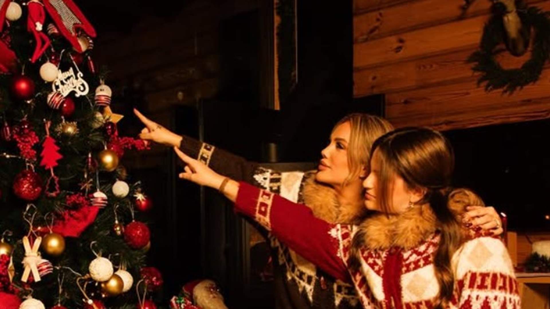 "تلج تلج" يكشف السر… نيكول سابا تفاجئ الجمهور بظهور ابنتها للمرة الأولى (فيديو)