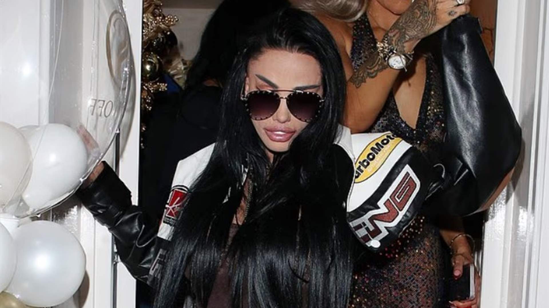 بعد القلق على صحتها… هذا ما كشفه ابن النجمة كايتي برايس