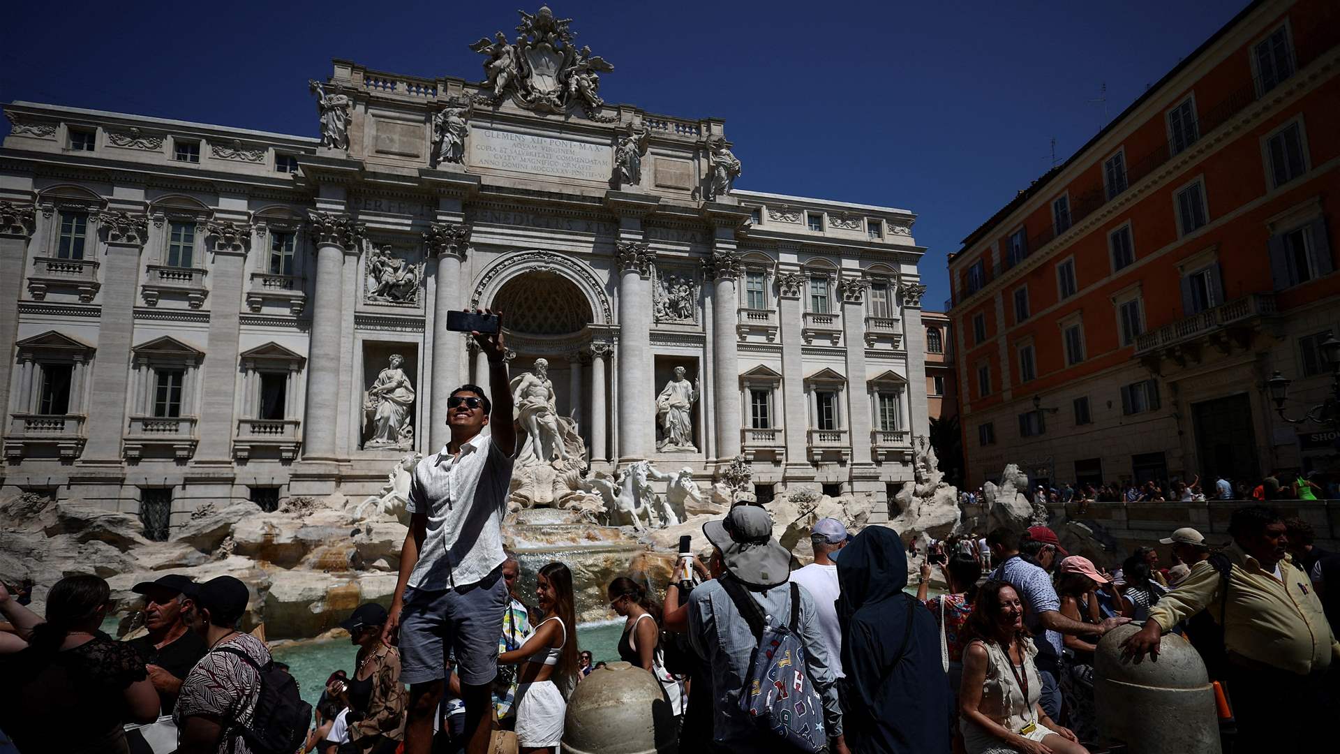 Rome to charge visitors for access to Trevi Fountain