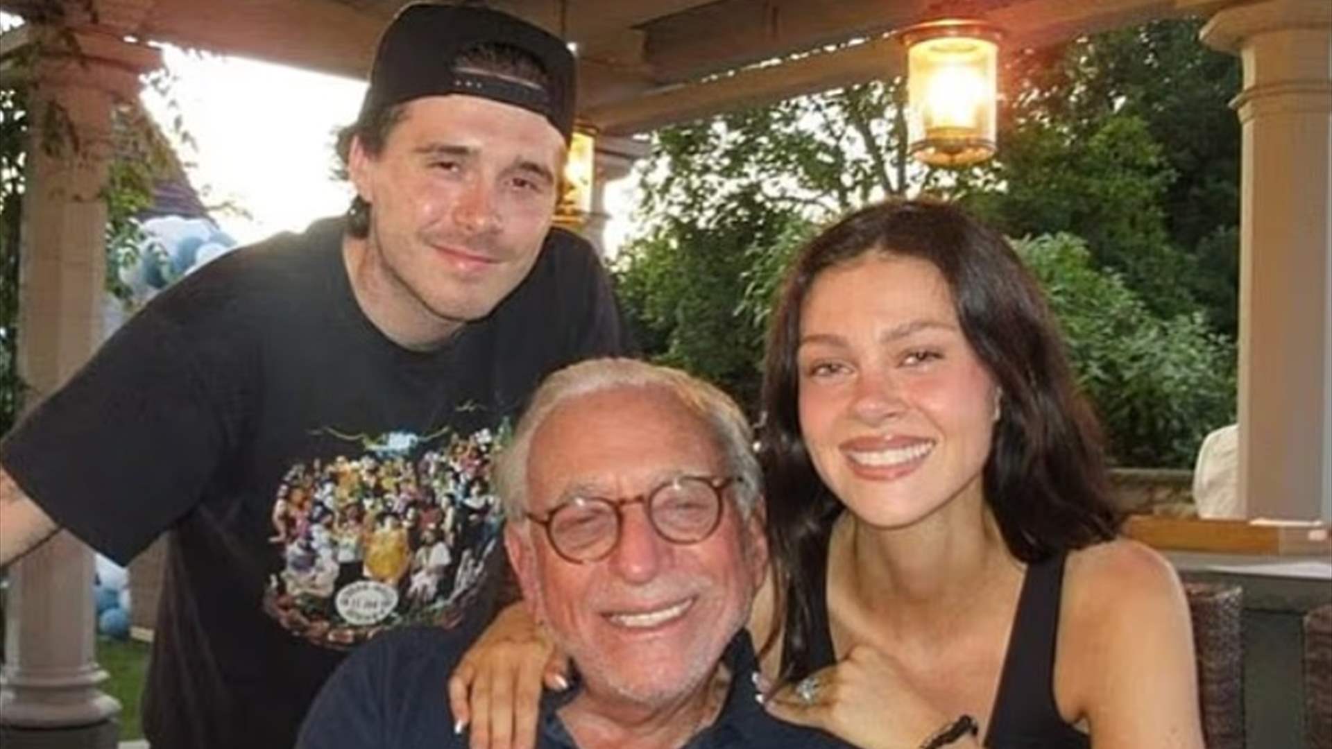 أزمة علنية في عائلة بيكهام: بروكلين يحظر والديه والتوتر يبلغ ذروته