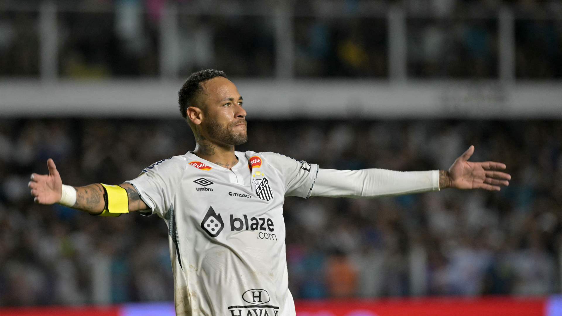 Neymar undergoes successful knee surgery