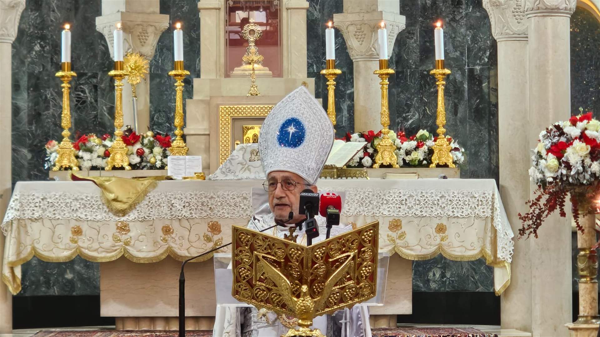 ميناسيان في قداس الميلاد: ميلاد الرجاء يدعو إلى السلام والمصالحة والعمل من أجل لبنان